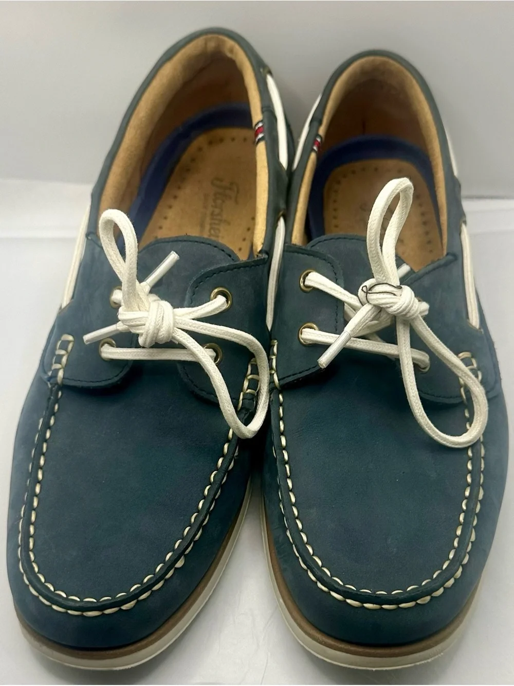 Florsheim Atlantic Navy Leather Moc Toe Boat Shoes with White Laces Size 8.5
